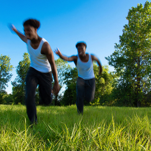 青青草成人影院
